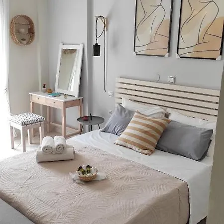 Boho - Near Restaurants, Bus And Beaches