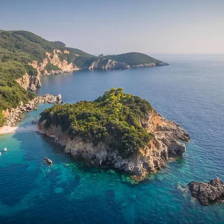 Boho - Near Restaurants, Bus And Beaches Apartment Liapades
