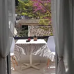 Apartment Boho - Near Restaurants, Bus And Beaches Liapades