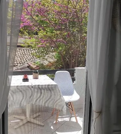 Boho - Near Restaurants, Bus And Beaches