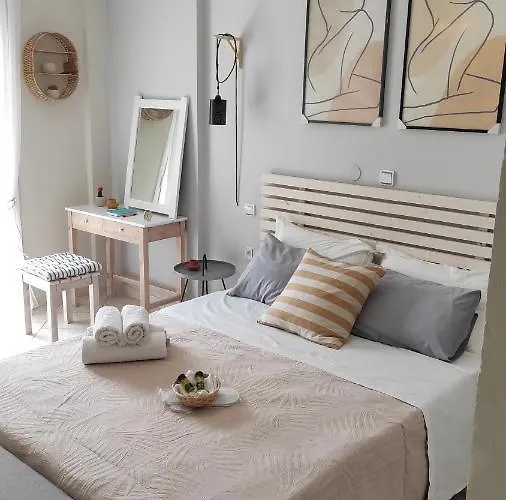 Boho - Near Restaurants, Bus And Beaches