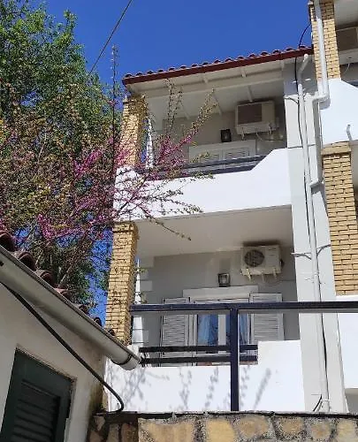 Boho - Near Restaurants, Bus And Beaches Apartment *